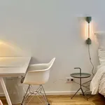 Rent a room of 50 m² in Berlin