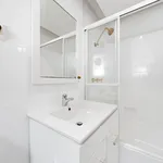 Rent 1 bedroom apartment in Melbourne