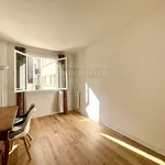 Appartement de 70 m² avec 3 chambre(s) en location à Paris