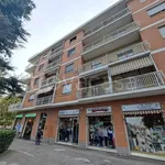 Affitto 3 camera appartamento di 70 m² in Settimo Torinese