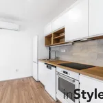 Rent 2 bedroom apartment in Staré Město