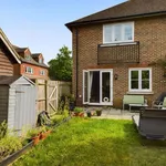 Rent 3 bedroom flat in Wealden