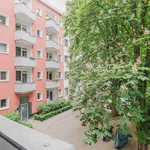 Miete 3 Schlafzimmer wohnung von 63 m² in Berlin