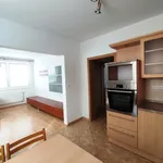 Rent 3 bedroom apartment in Znojmo