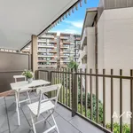 Rent 1 bedroom apartment in Caulfield North