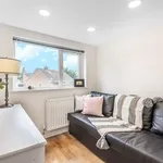 Rent 5 bedroom house in Yorkshire And The Humber