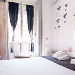 Rent a room of 120 m² in rome