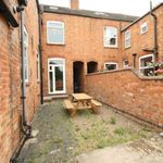 Rent 6 bedroom house in East Midlands