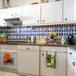 Rent 2 bedroom apartment of 70 m² in Oeiras