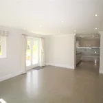 Rent 5 bedroom house in Dacorum