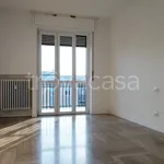 Affitto 3 camera appartamento di 85 m² in Monza