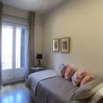 Rent 4 bedroom apartment of 114 m² in madrid