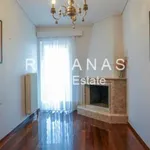 Ενοικίαση 3 υπνοδωμάτιο σπίτι από 260 m² σε Αστεροσκοπείο