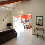 Rent 4 bedroom house of 120 m² in Sainte-Marie