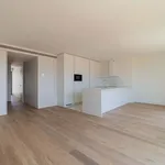 Rent 2 bedroom apartment of 103 m² in Lisbon