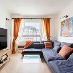 Rent 2 bedroom apartment of 700 m² in Paris