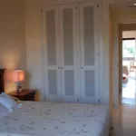 Alquilo 2 dormitorio apartamento de 110 m² en Marbella