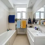 Rent 2 bedroom apartment in Ixelles