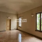 Rent 5 bedroom apartment of 200 m² in Parma