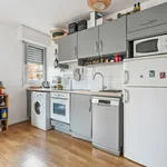 Rent 1 bedroom apartment of 410 m² in Paris