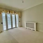 Rent 4 bedroom house in South East England