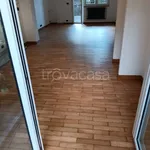 Rent 3 bedroom apartment of 83 m² in Recco