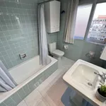 Rent a room of 170 m² in valencia