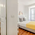 Rent 2 bedroom apartment of 100 m² in Lisbon