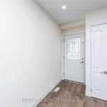 Maison de 4101 m² avec 3 chambre(s) en location à Toronto (Malvern)