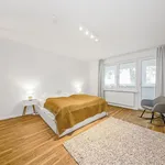 Miete 2 Schlafzimmer wohnung von 68 m² in Berlin