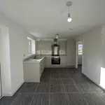 Rent 3 bedroom flat in East Midlands