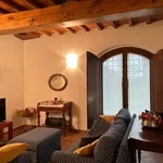 Rent 5 bedroom apartment of 120 m² in FIRENZE