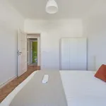 Rent a room in lisbon