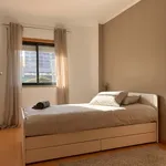 Rent 2 bedroom apartment of 80 m² in Lisbon