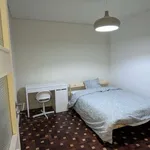 Rent a room in porto