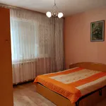 Rent 4 bedroom apartment of 100 m² in Plovdiv