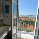 Rent 4 bedroom house of 105 m² in Toulon