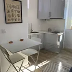 Rent 1 bedroom apartment in Lisbon