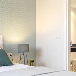 Rent 2 bedroom apartment of 169 m² in Málaga