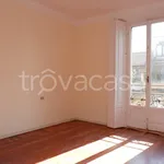 Rent 2 bedroom apartment of 70 m² in Milano