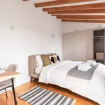 Rent 4 bedroom apartment of 160 m² in Lisbon