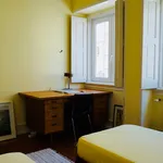 Rent 2 bedroom apartment of 78 m² in Lisbon