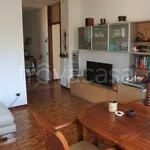 Rent 3 bedroom apartment of 95 m² in Laveno-Mombello