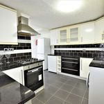 Rent 2 bedroom flat in North West England