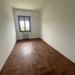 Rent 4 bedroom apartment of 95 m² in Mira