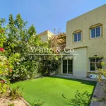 Rent 2 bedroom house of 176 m² in Dubai