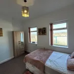 Rent 4 bedroom house in Yorkshire And The Humber