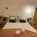 Rent 1 bedroom apartment in Porto