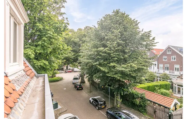 Huur 5 slaapkamer huis van 283 m² in Archipelbuurt