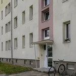 Rent 4 bedroom apartment of 68 m² in Leipzig